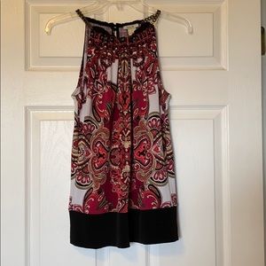 Caché banded top with chain detail